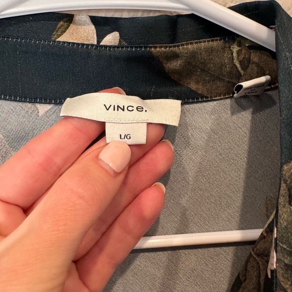 $495 Vince Floral Camellia Branch silk satin shirt blue white workwear Revolve - Picture 13 of 15